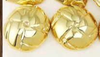 Pendientes de botón dorados MD06