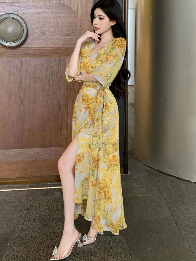Vestido de Manga Corta y Estampado Floral GR010