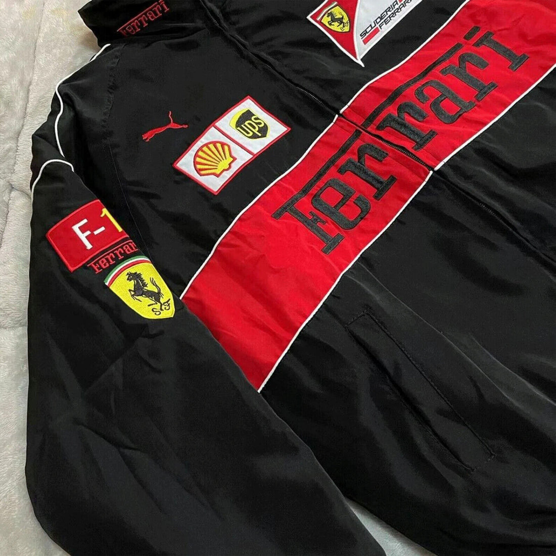 Chaqueta de la F1. S25VB09