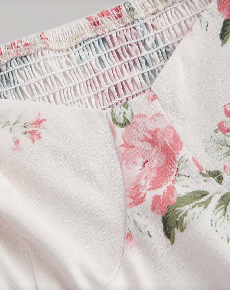 Vestido floral de manga abullonada O25VW07