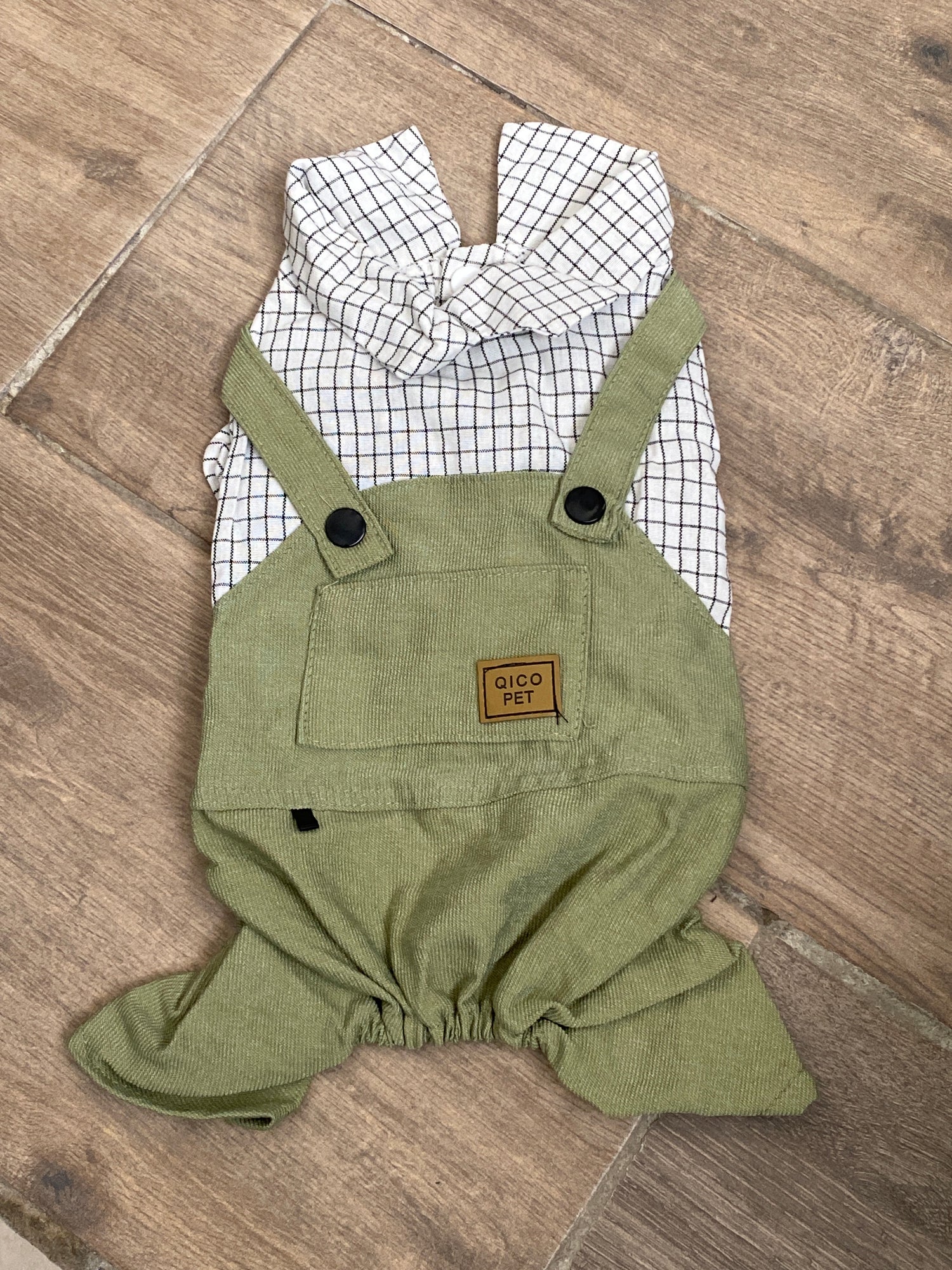 Patitas en Overol Prenda de Perrihijo. J25SH02