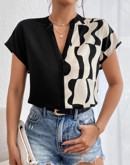 Blusa de verano con impresión gráfica manga murciélago A25PS01