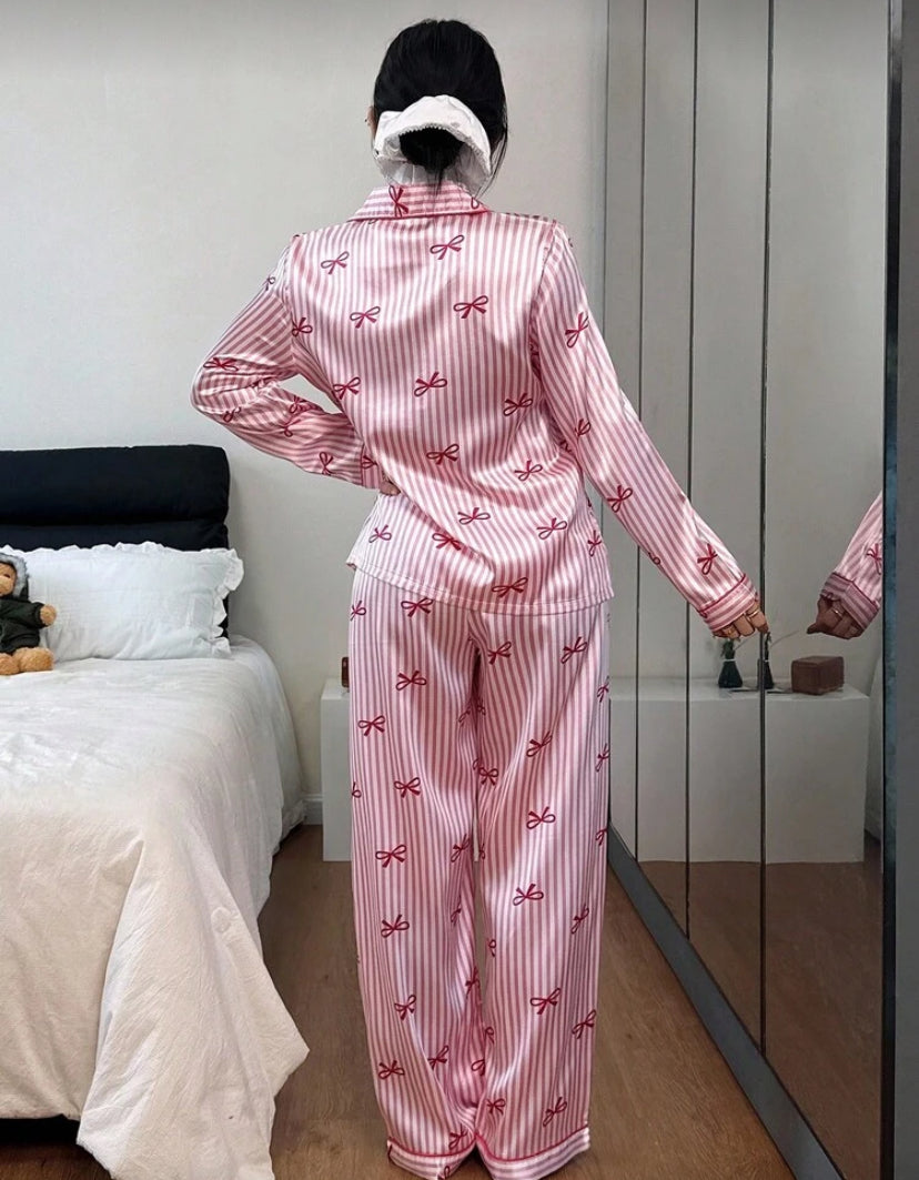 Pijama de mujer de manga larga D25WW04