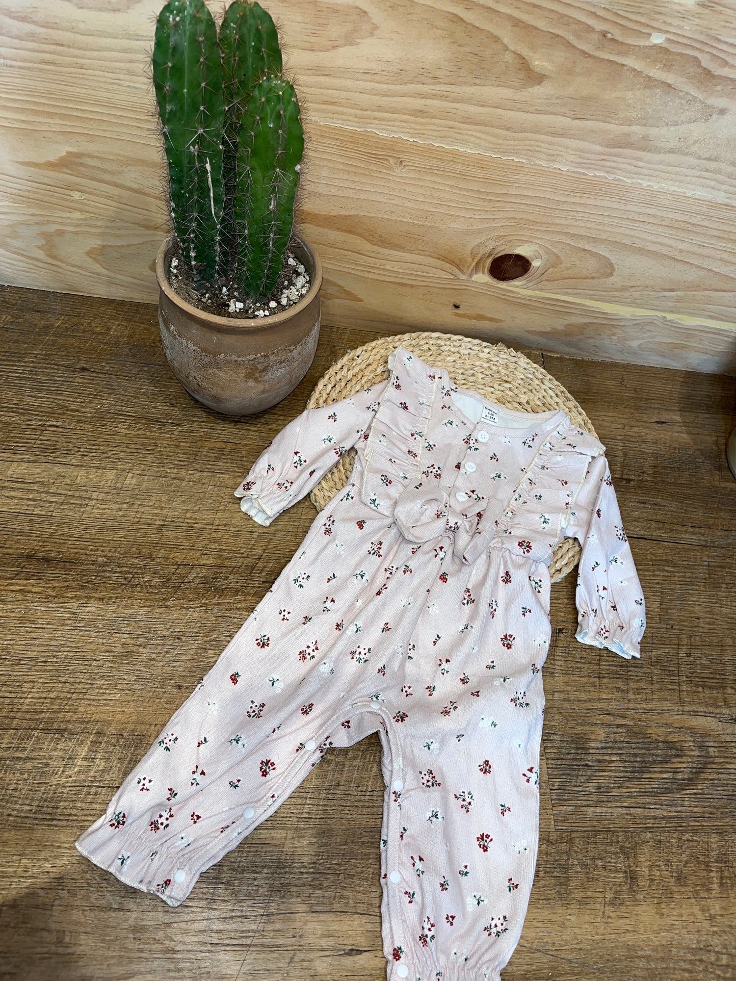 Trajecito Flor de azúcar O25VR02