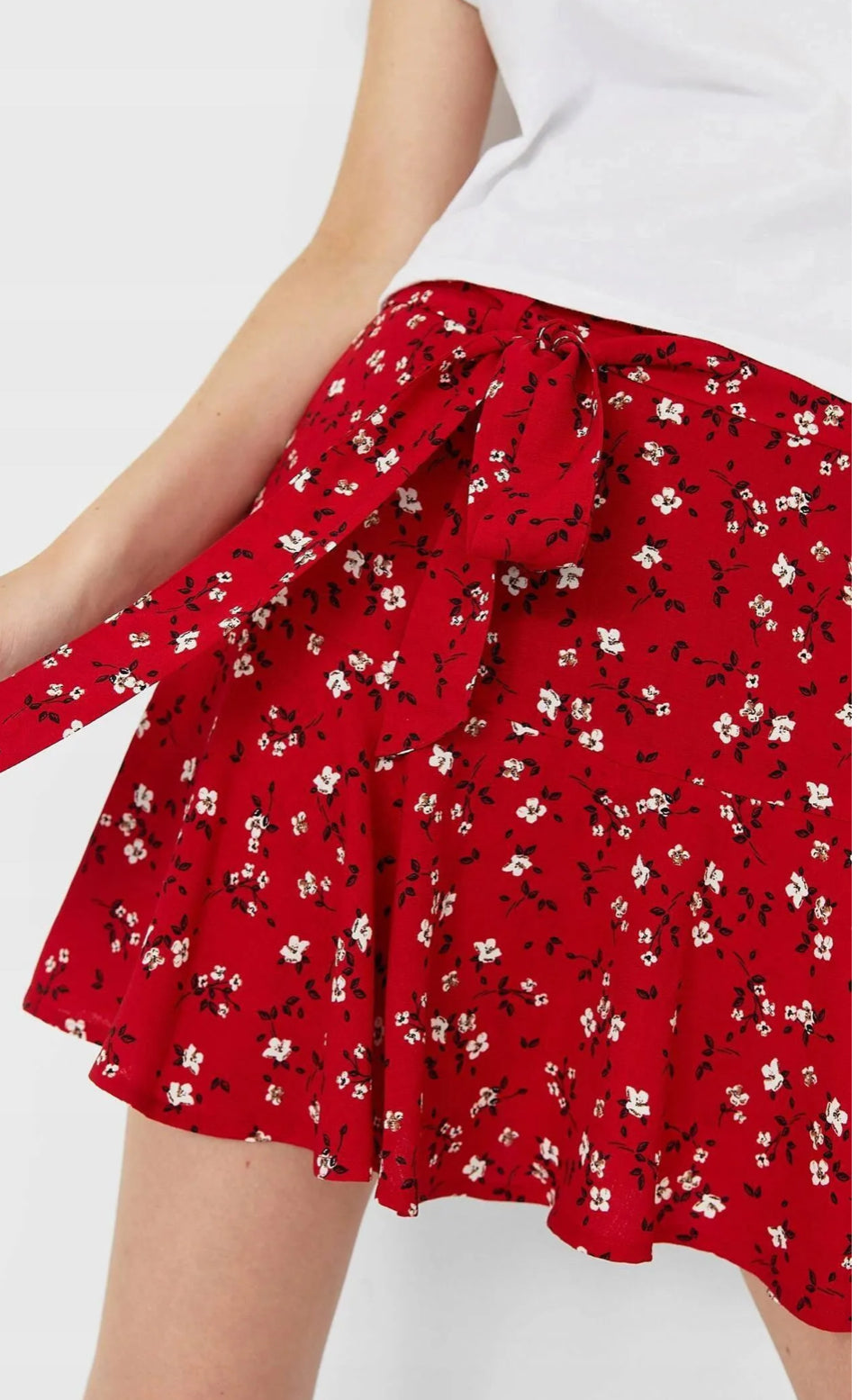 Color Rush Falda plisada con estampado floral. J25RU02