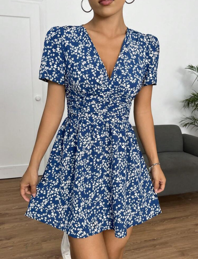 Vestido Corto de verano con manga abullonada A25PF03