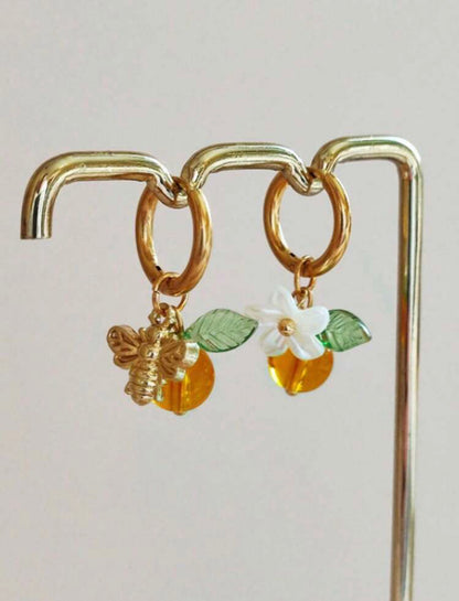 Pendientes de acero inoxidable con abeja y fruta naranja AC A25QD07