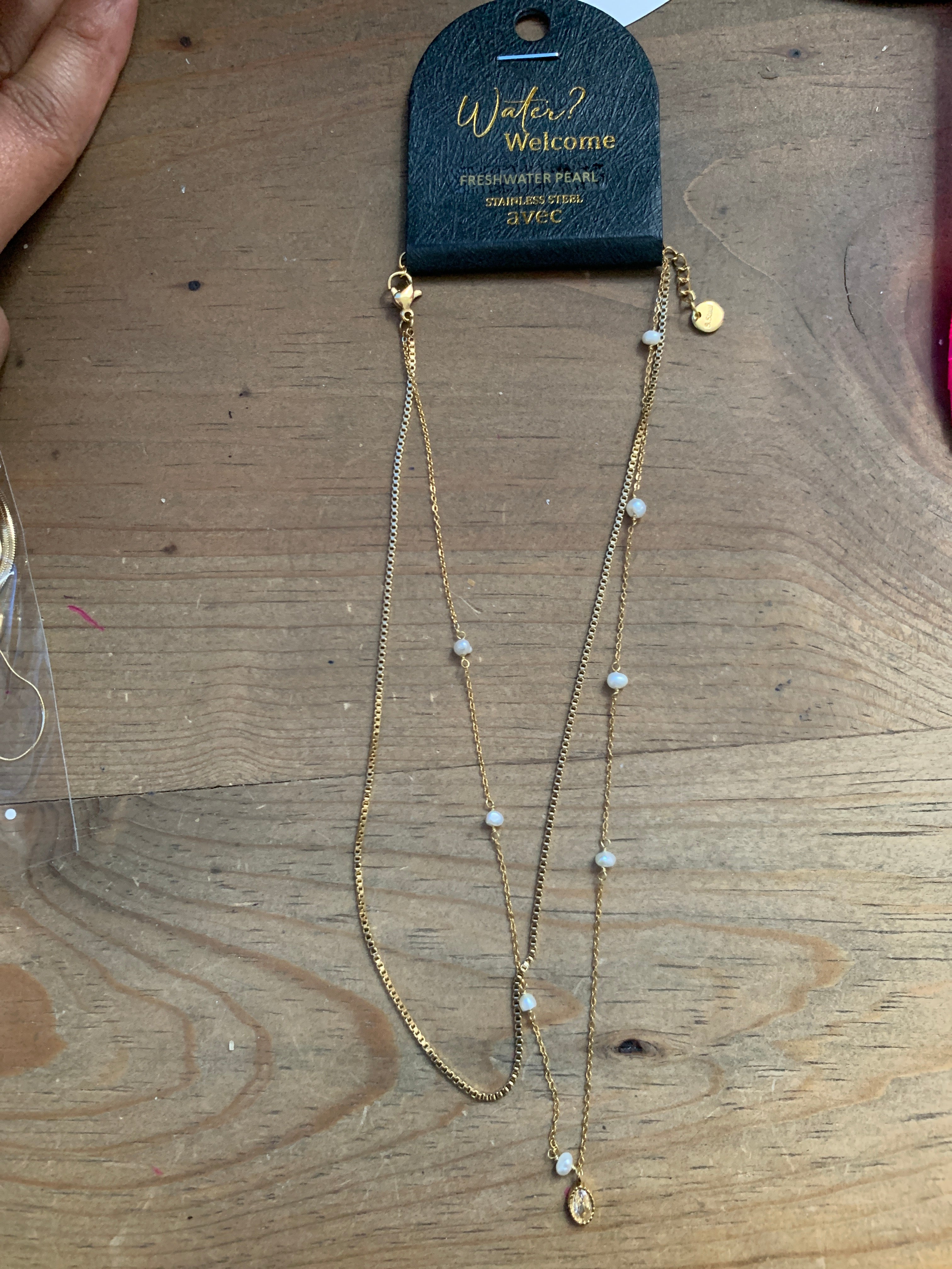Collar hilo de aurora AG25UG09