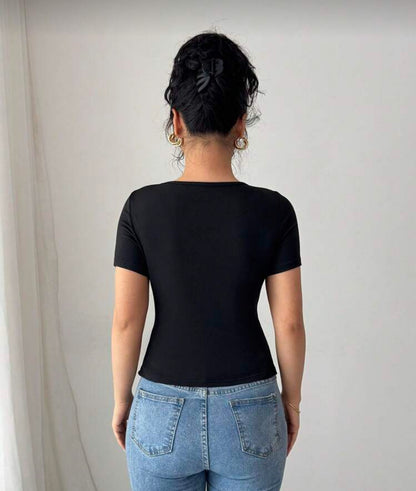 Blusa corta ajustada O25WF03