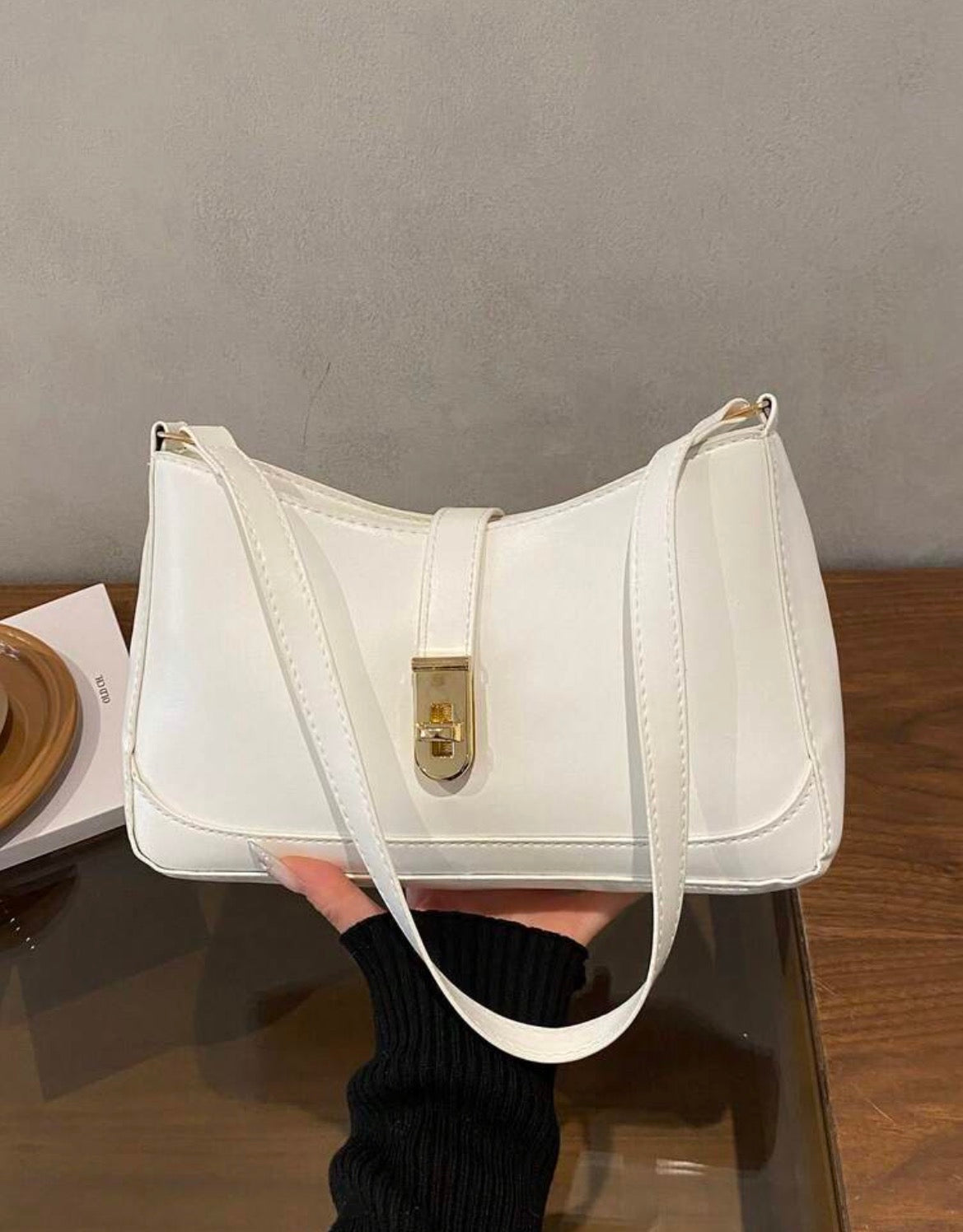 BOLSO DE MANO DE MODA
