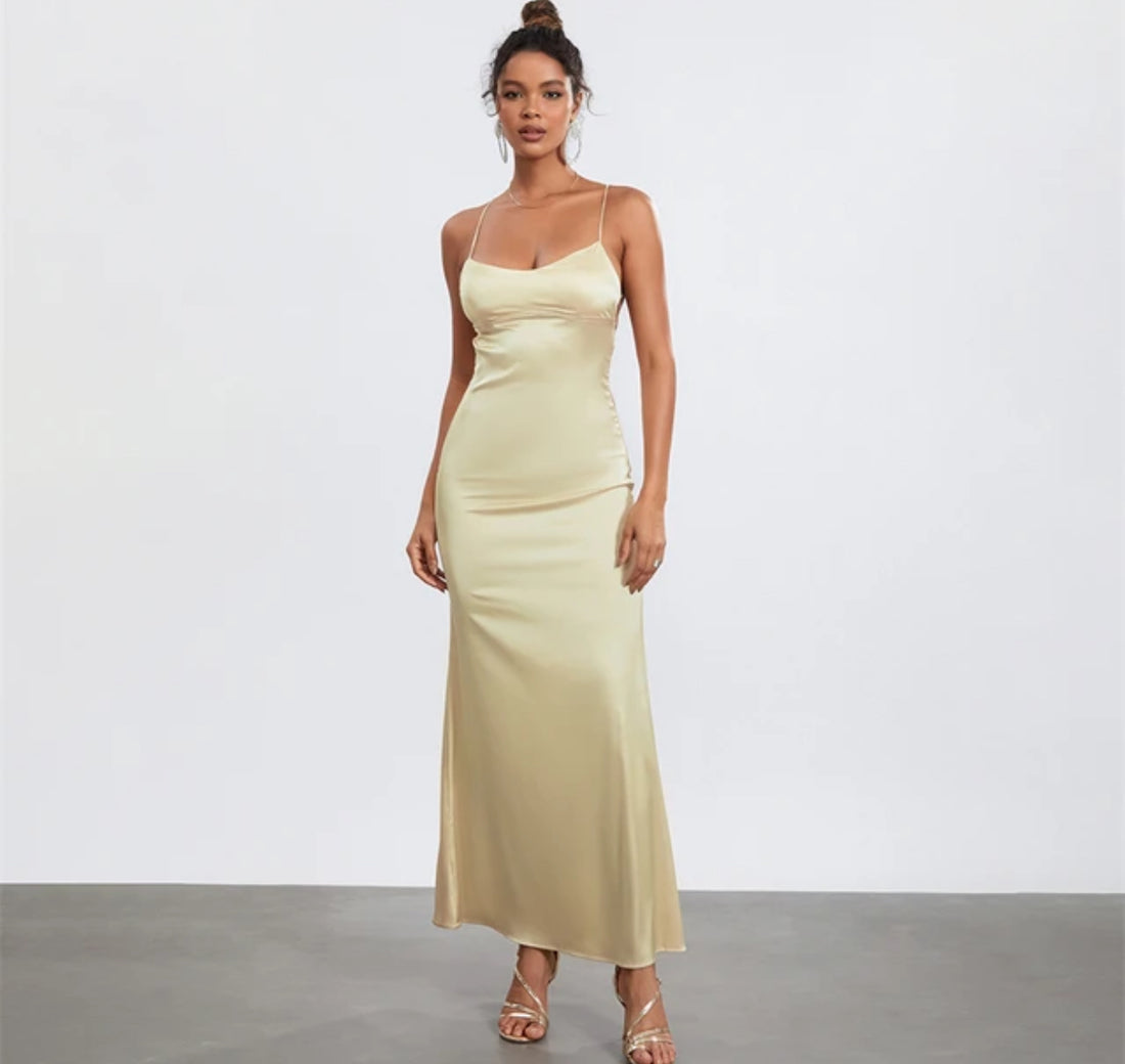 Vestido satinado verde manzana J25TI07