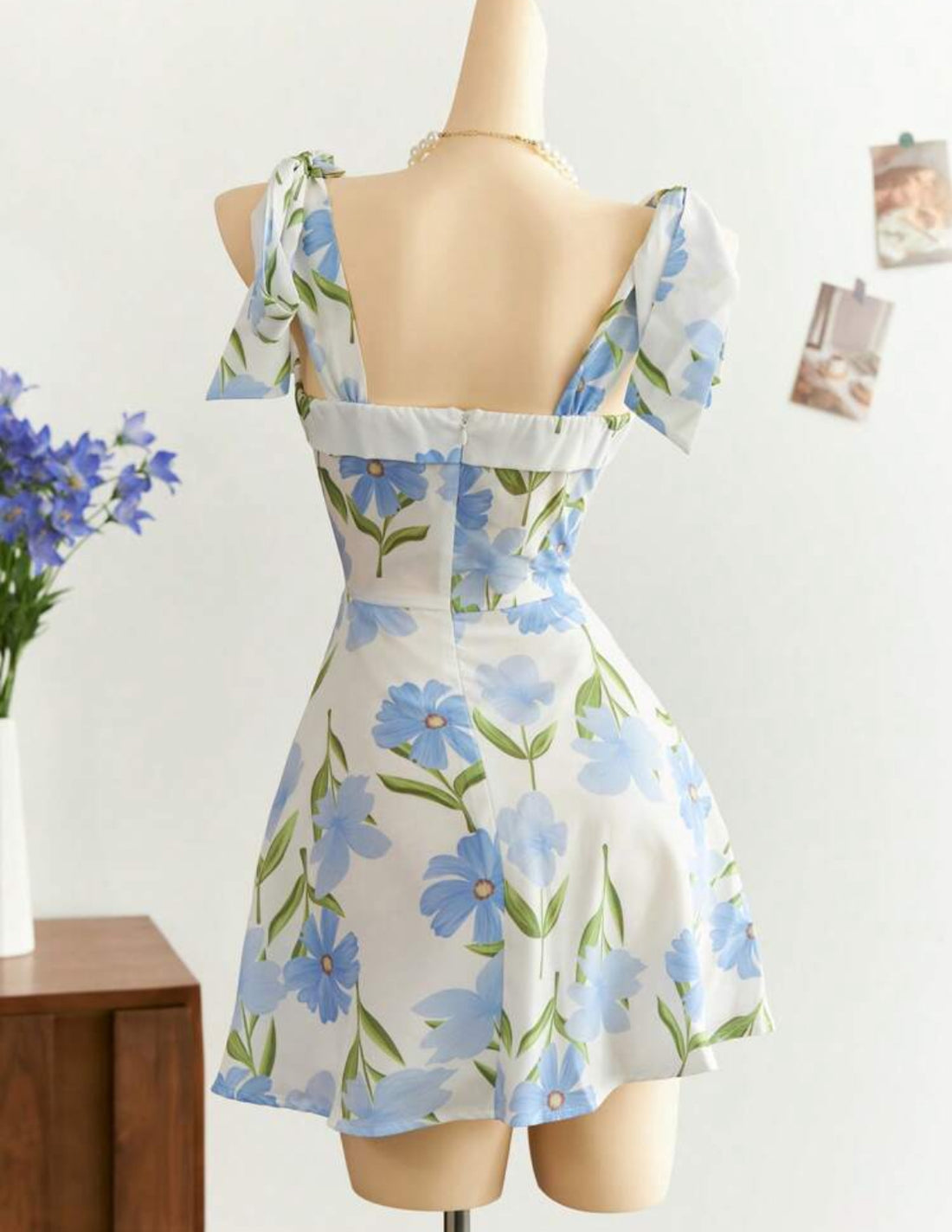 Vestido corto de línea con estampado A25PX08