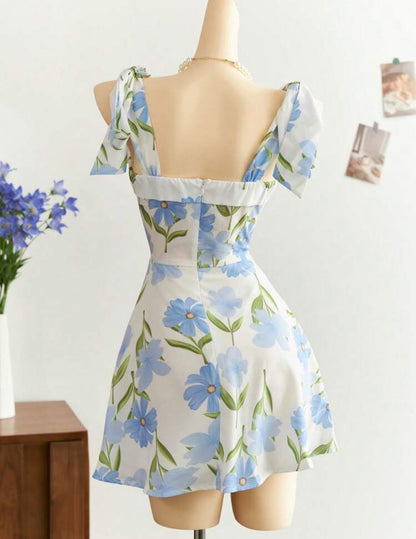 Vestido corto de línea con estampado A25PX08
