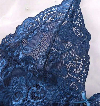 Lencería sexy con escote F26YA09