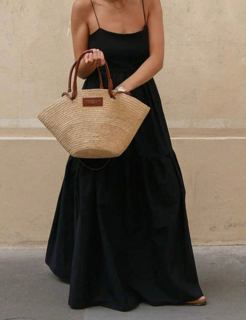 Misterio y Glamour Vestido Negro Casual F25ÑA05