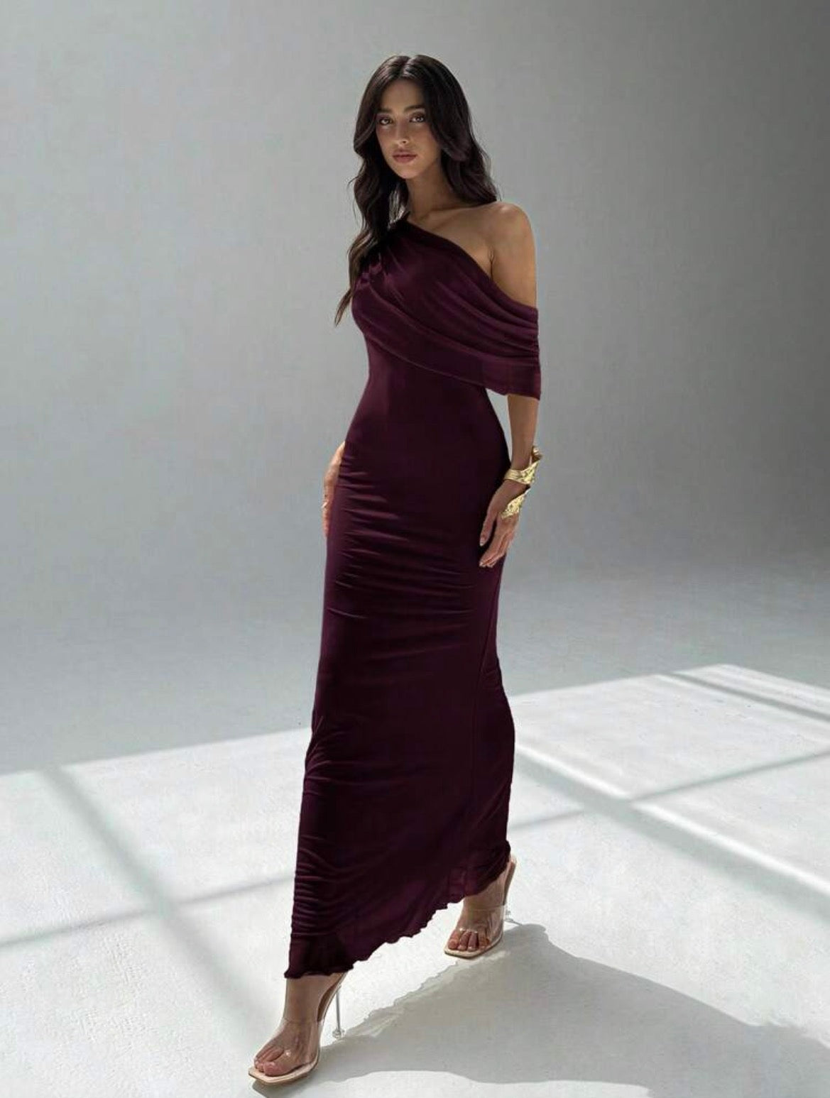 VESTIDO LARGO CON LAZO