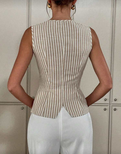 Top casual con  botones frontales F26XZ010