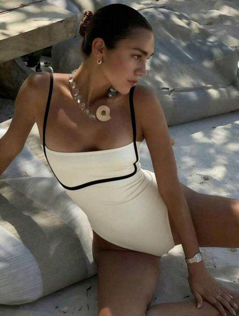 TRAJE DE BAÑO DE UNA PIEZA MY26AH010