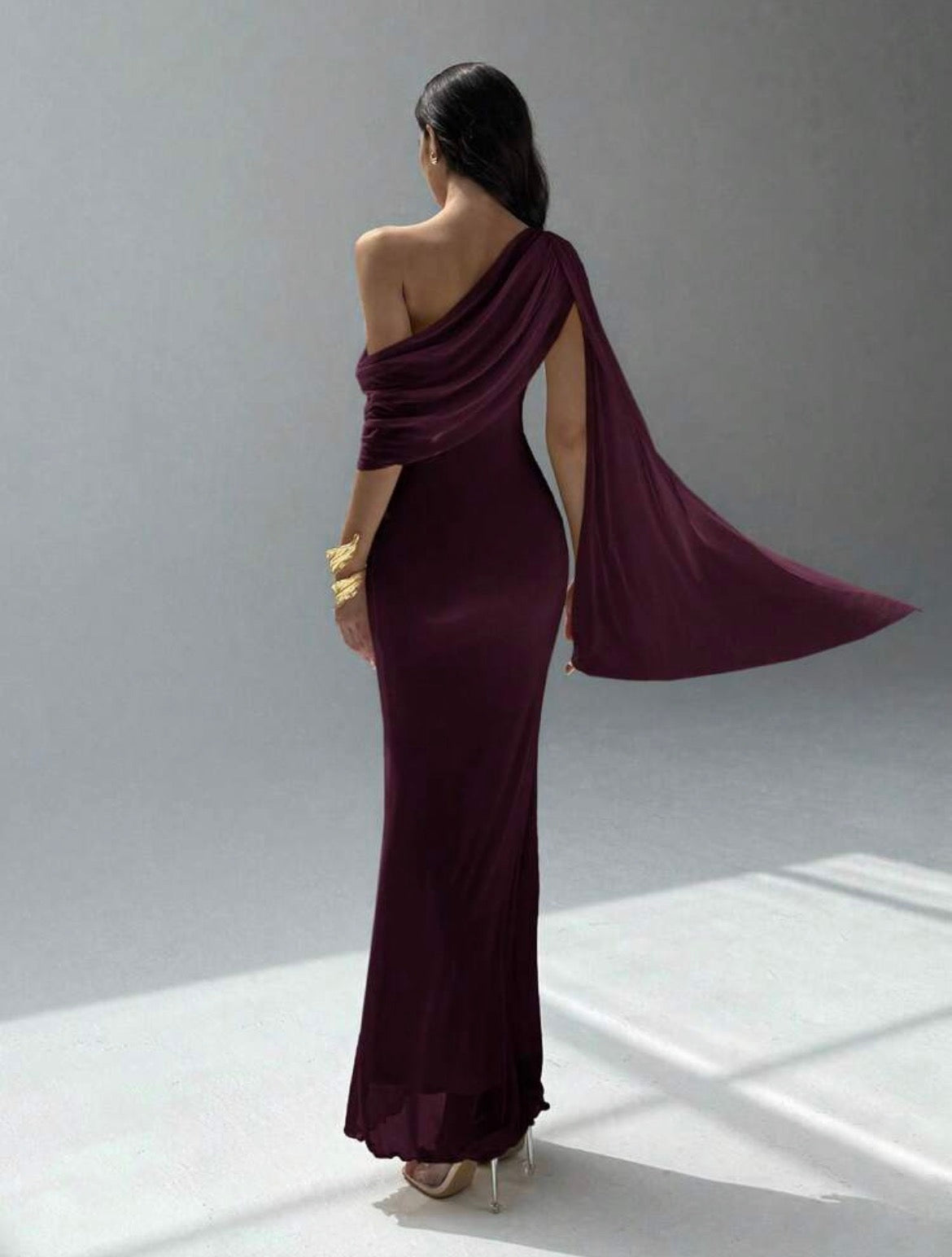 VESTIDO LARGO CON LAZO