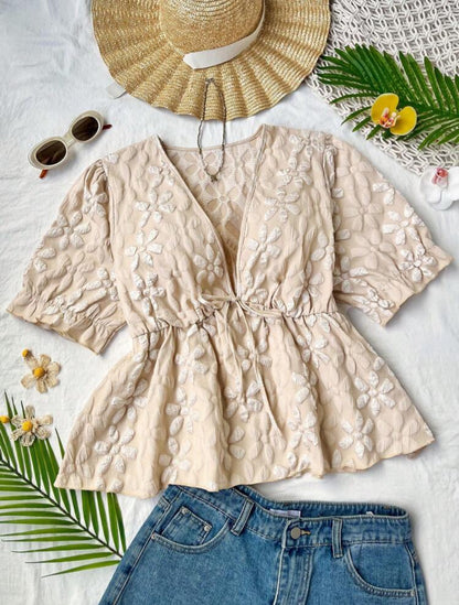 Camisa informal de manga corta con diseño A25PU09