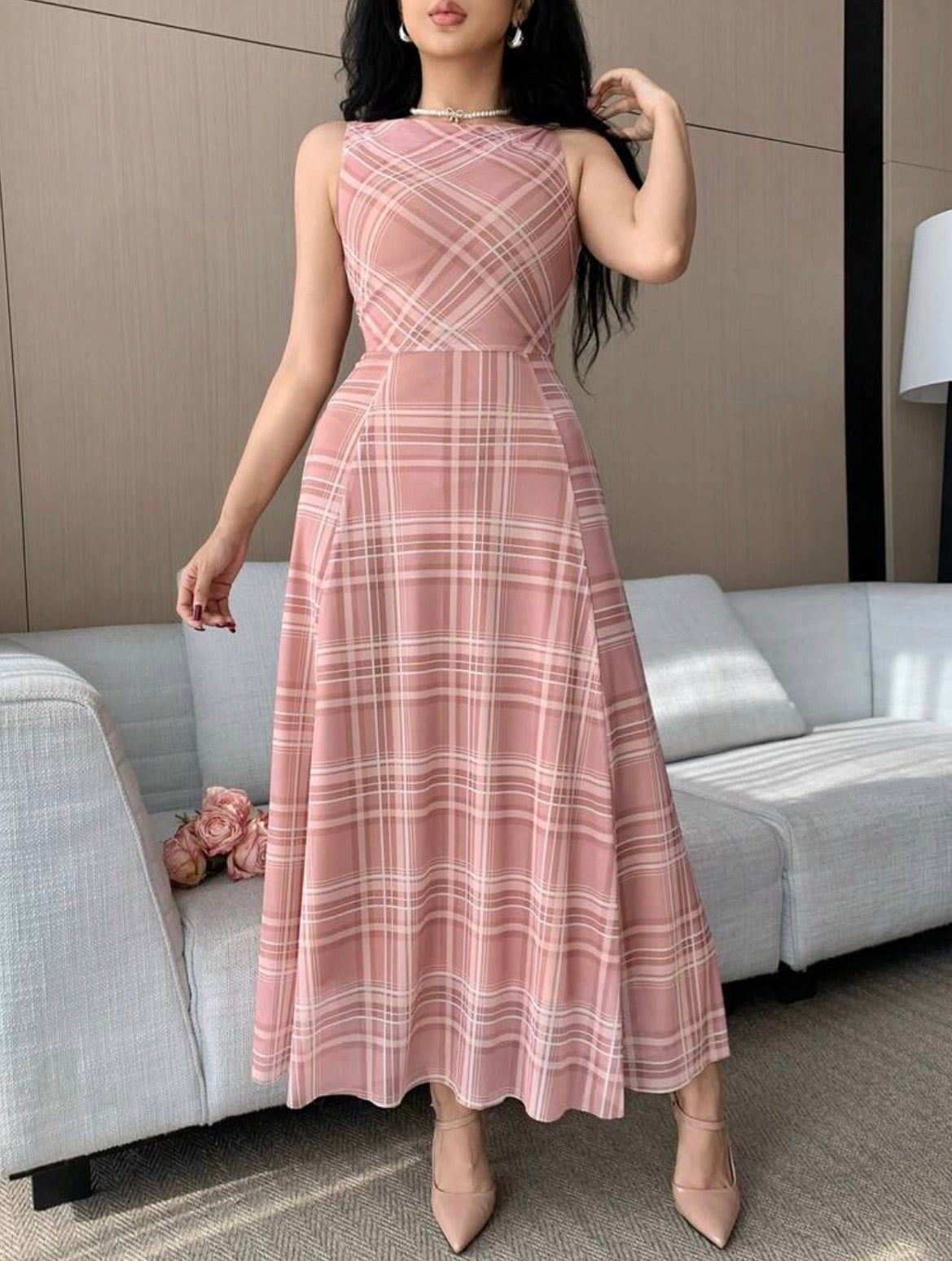 Vestido sin mangas a cuadros AG26BB010