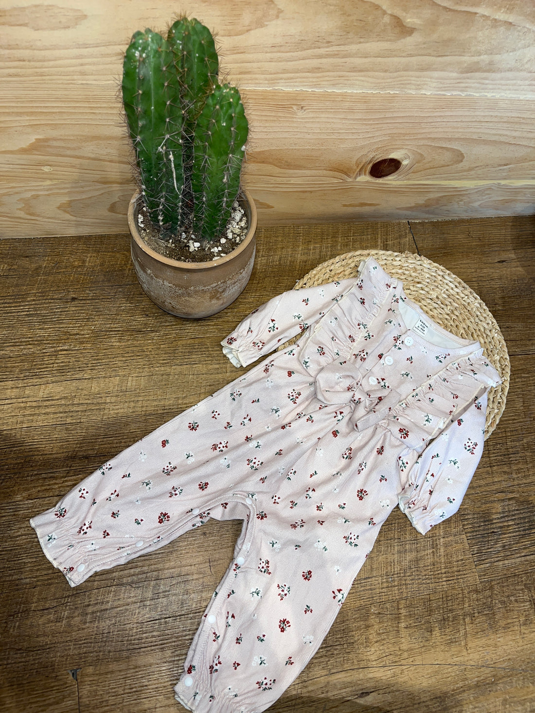 Trajecito Flor de azúcar O25VR02