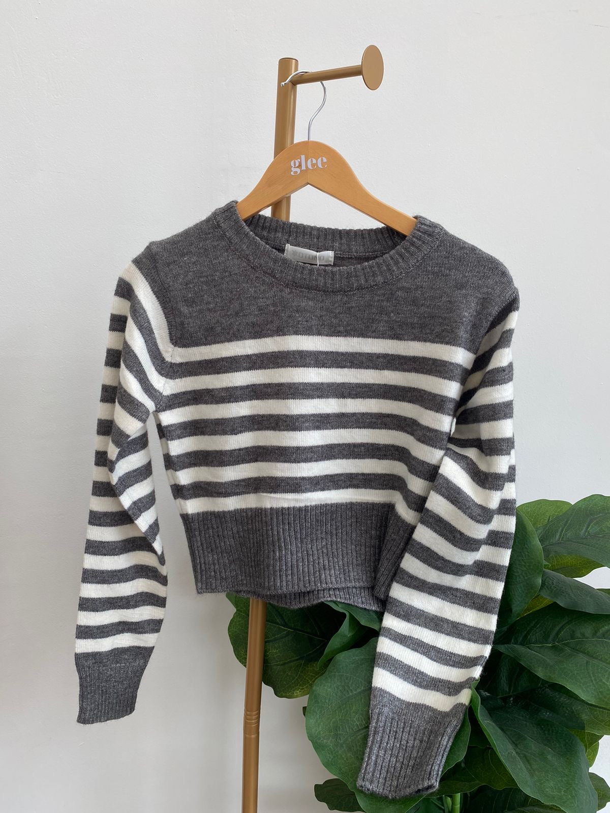 Abrazo de lana  suéter con rayas O25VZ06