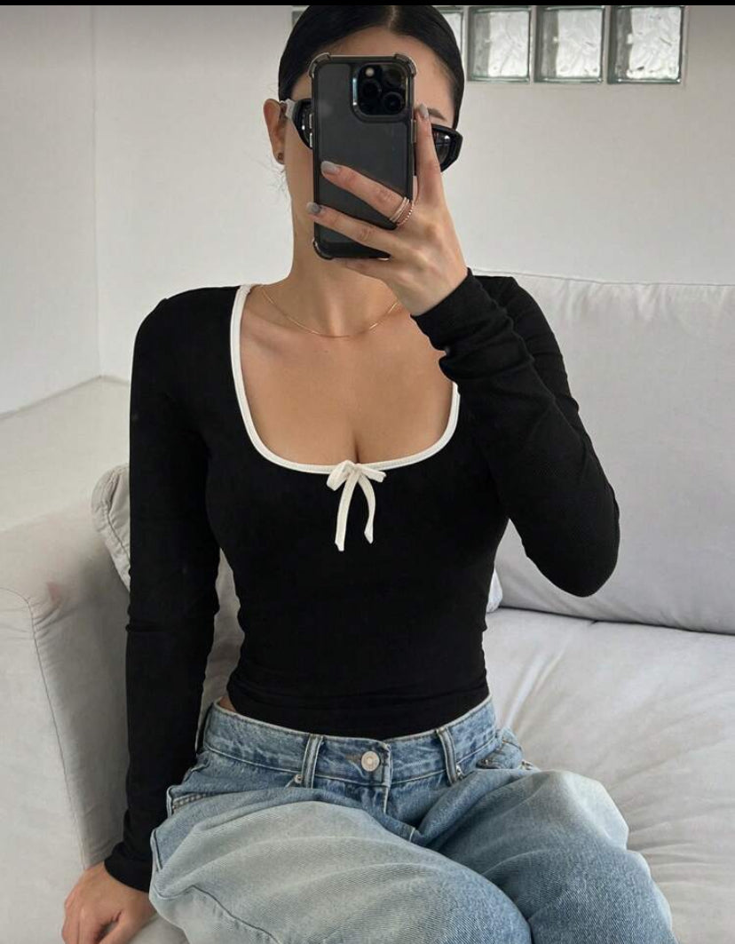 Blusa  manga larga con lazo E26XT02