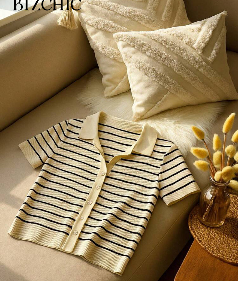 Blusa con botones a rayas E26XN04