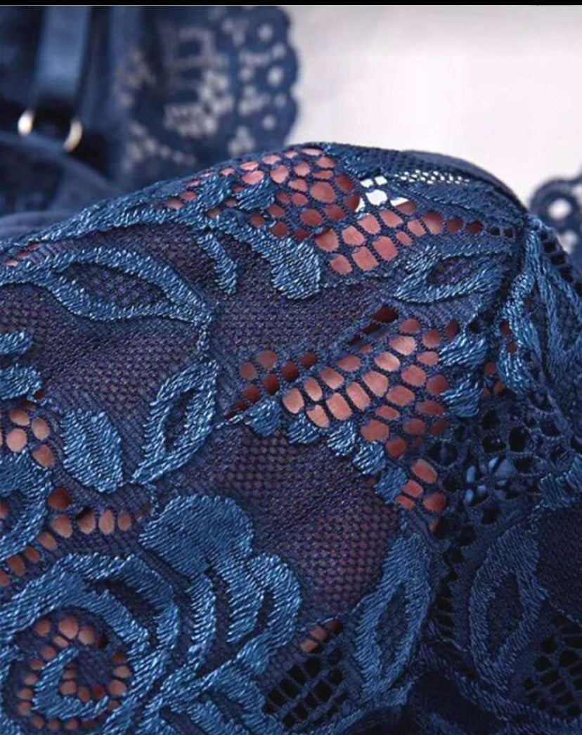 Lencería sexy con escote F26YA09