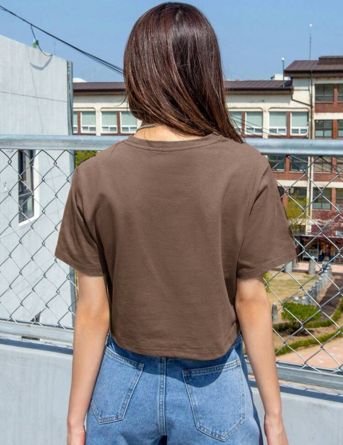 Camiseta de manga corta de verano con estampado café A25PY010