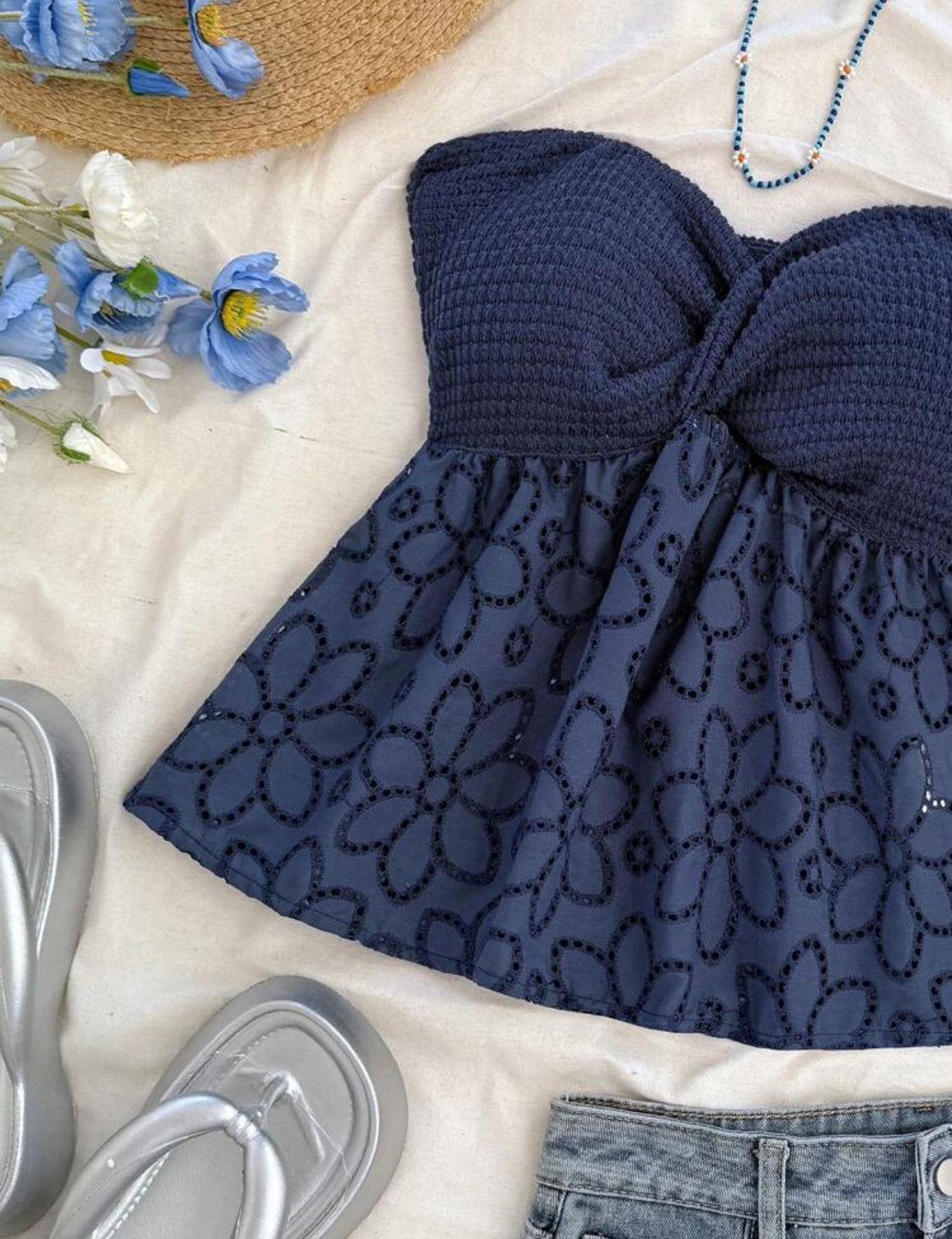 Blusa de hombros descubiertos azul real A25PX04