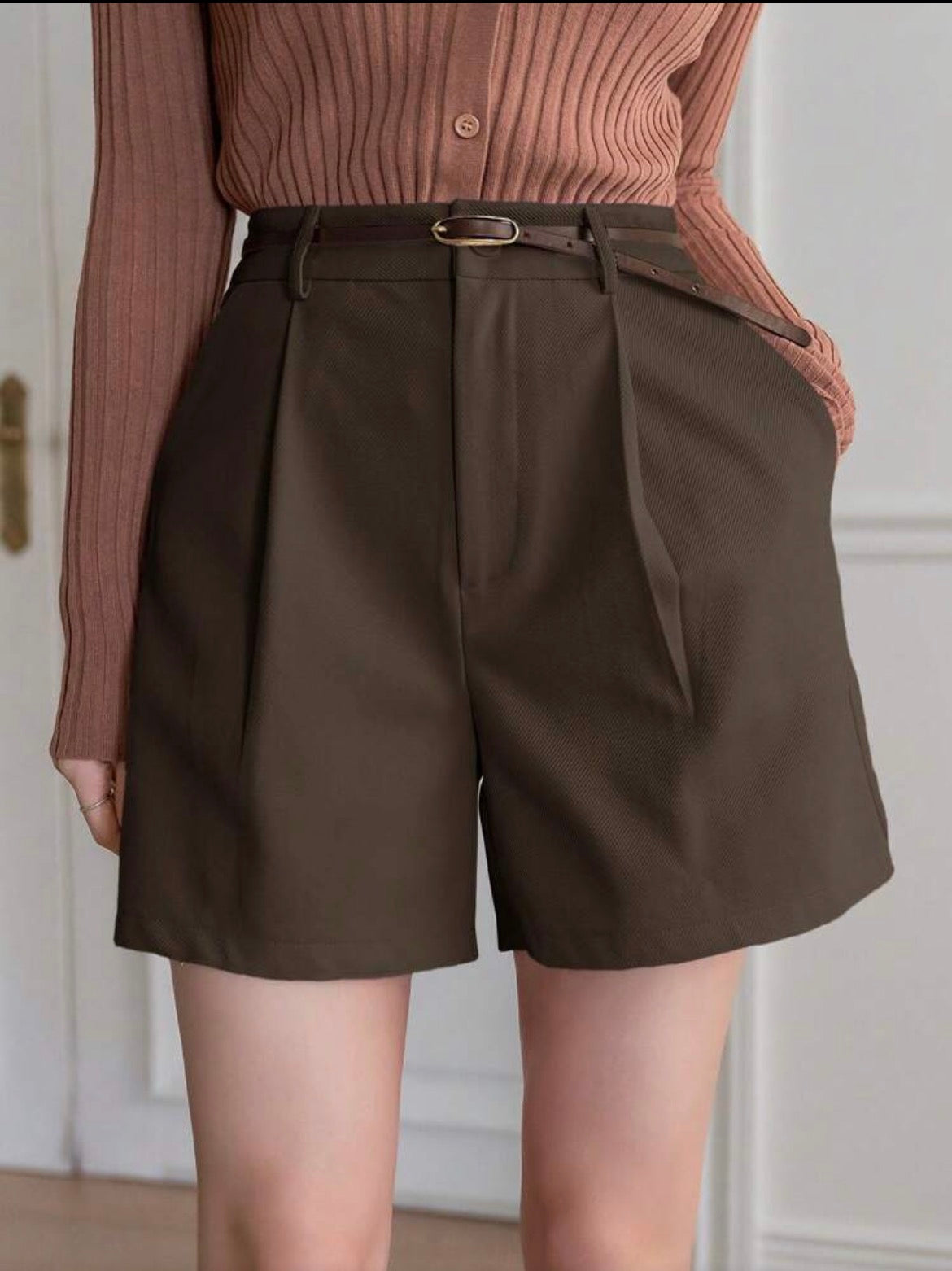 Short casuales de tela AG26AU010