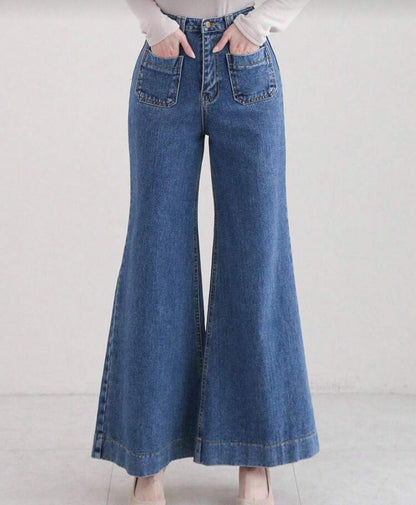 Pantalón de piernas acampanadas O25VX03