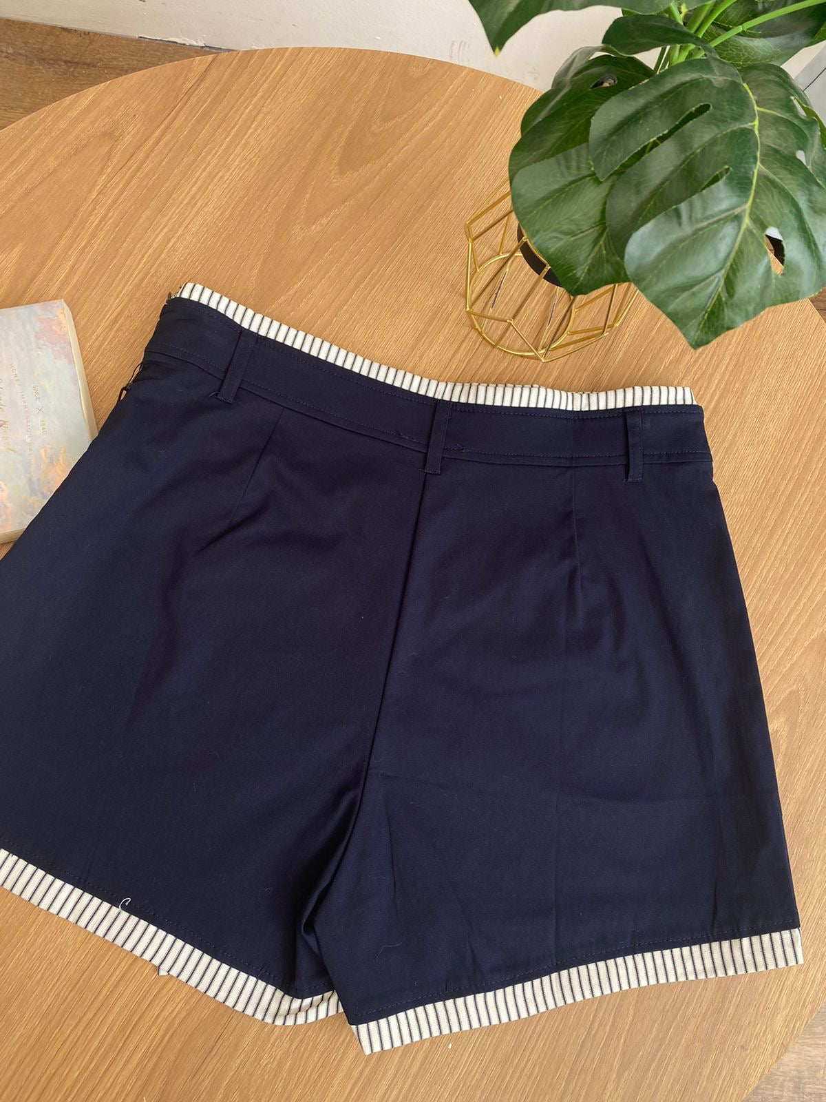Short Azul rayado O25VK010