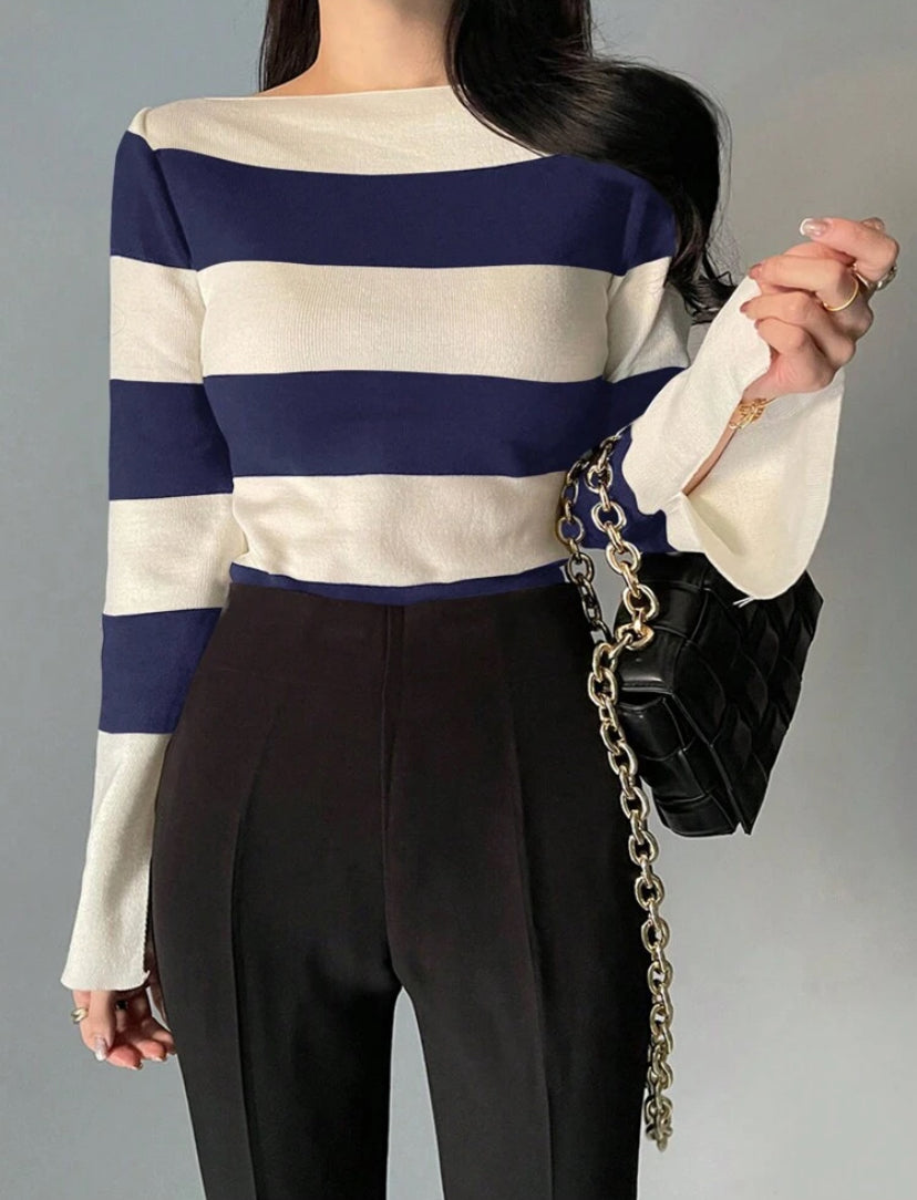 Blusa de punto con rayas S25UX09