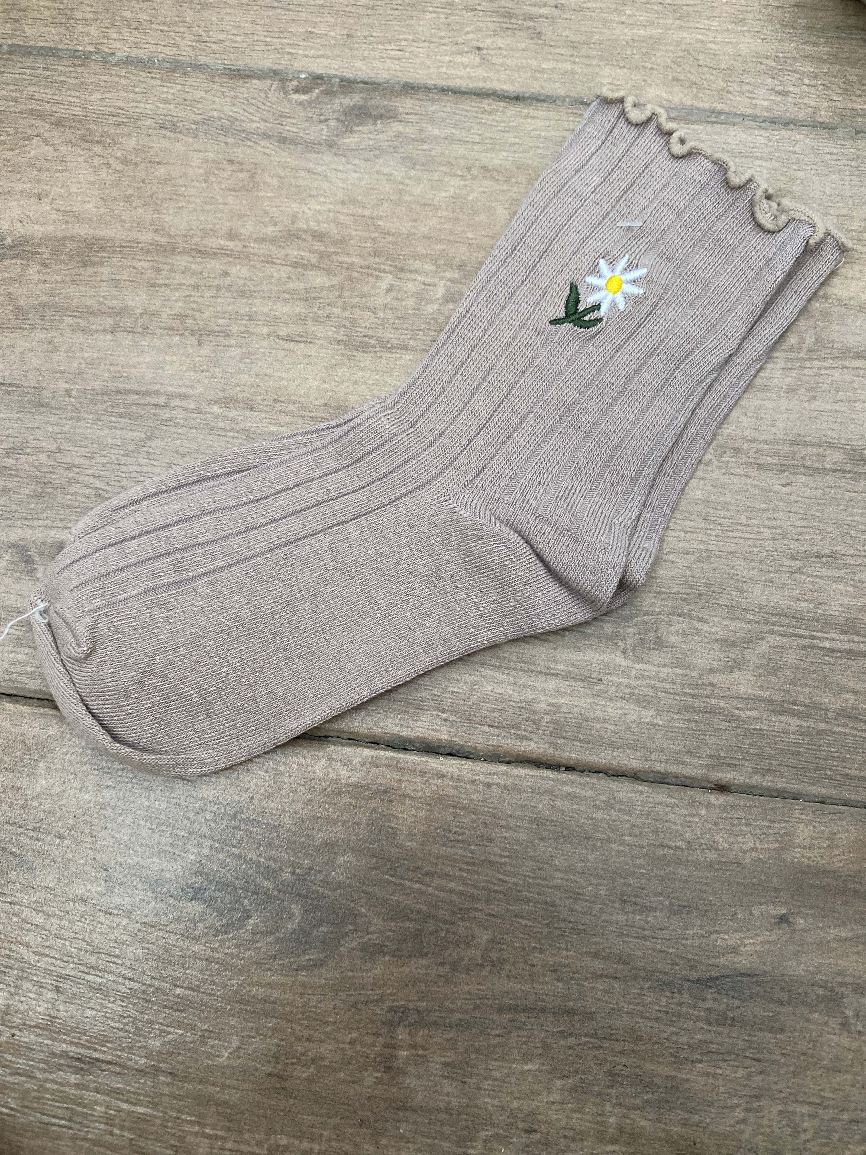 Calcetines con Bordado de Flor A25EF09