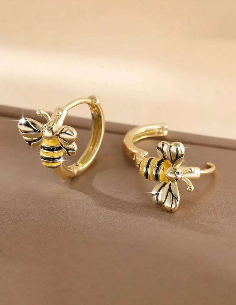 PAR DE PENDIENTES DE ABEJA