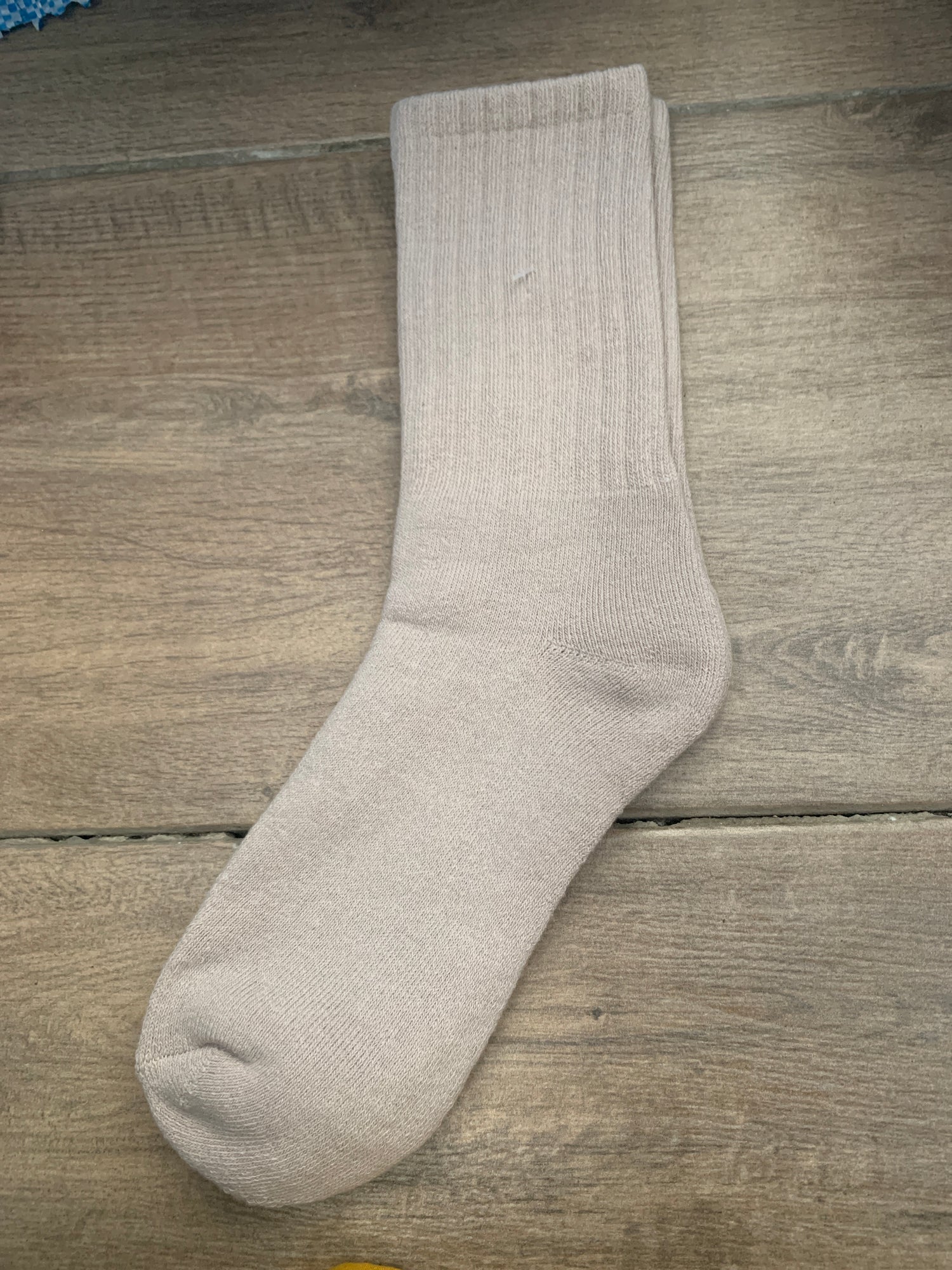 Par de calcetines gruesos a 1/2 pantorrilla A25QK010