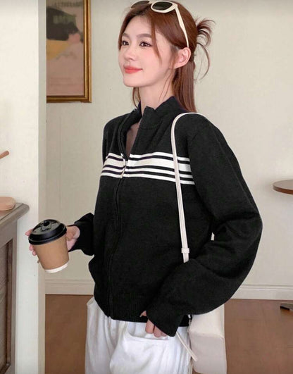 Cárdigan con cremallera F26XW04