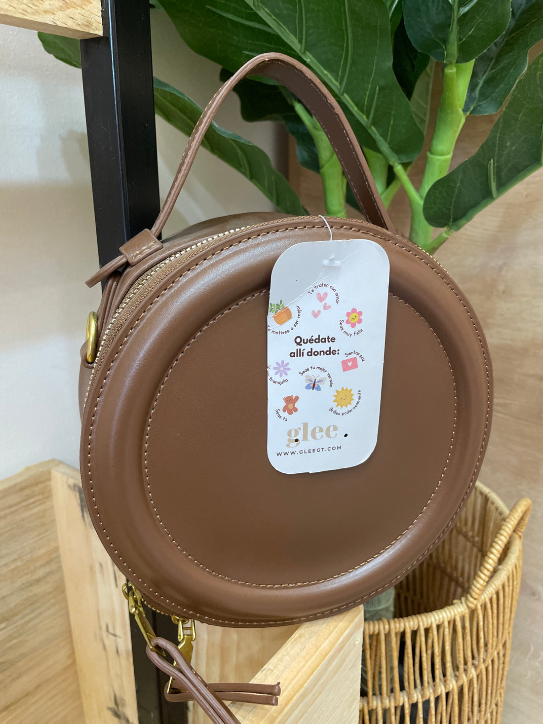 Aventura Soñada Bolso con Diseño Redondo. F25NC05