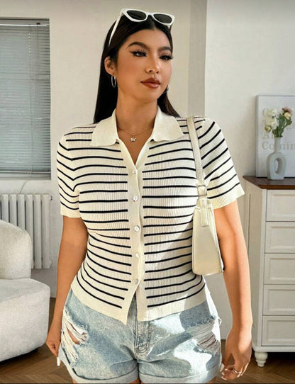 Blusa con mangas corta E26XU07