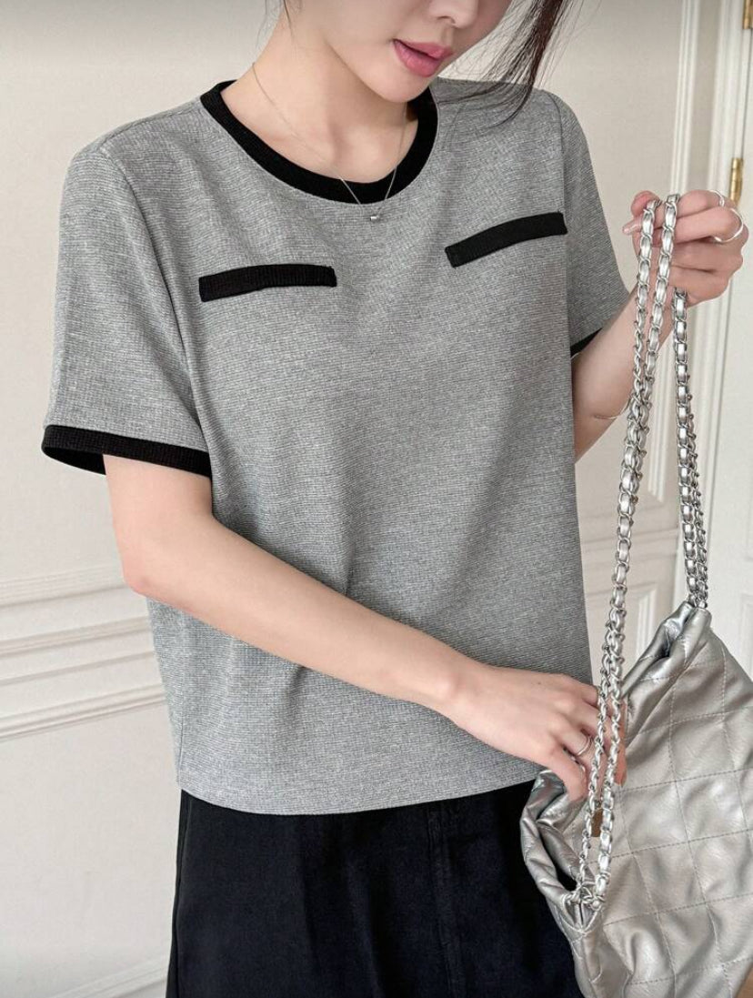 CAMISETA DE MUJER CON CUELLO M26YE05