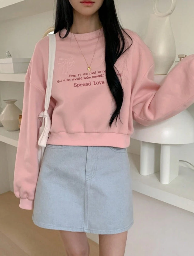 Sudadera corta bordada oversize de felpa E25MS01