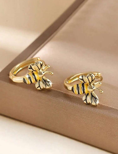 PAR DE PENDIENTES DE ABEJA