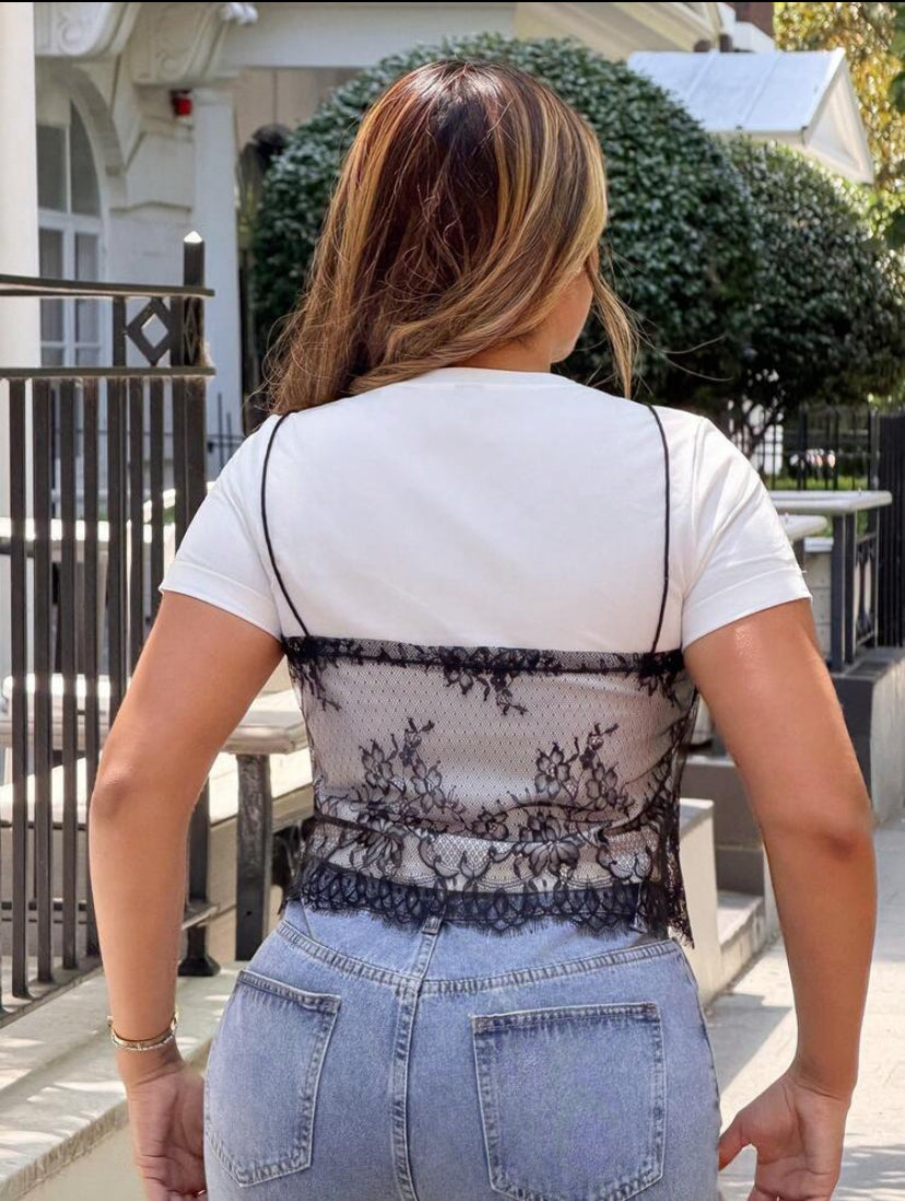 Blusa con estampado de encaje MY26AA08