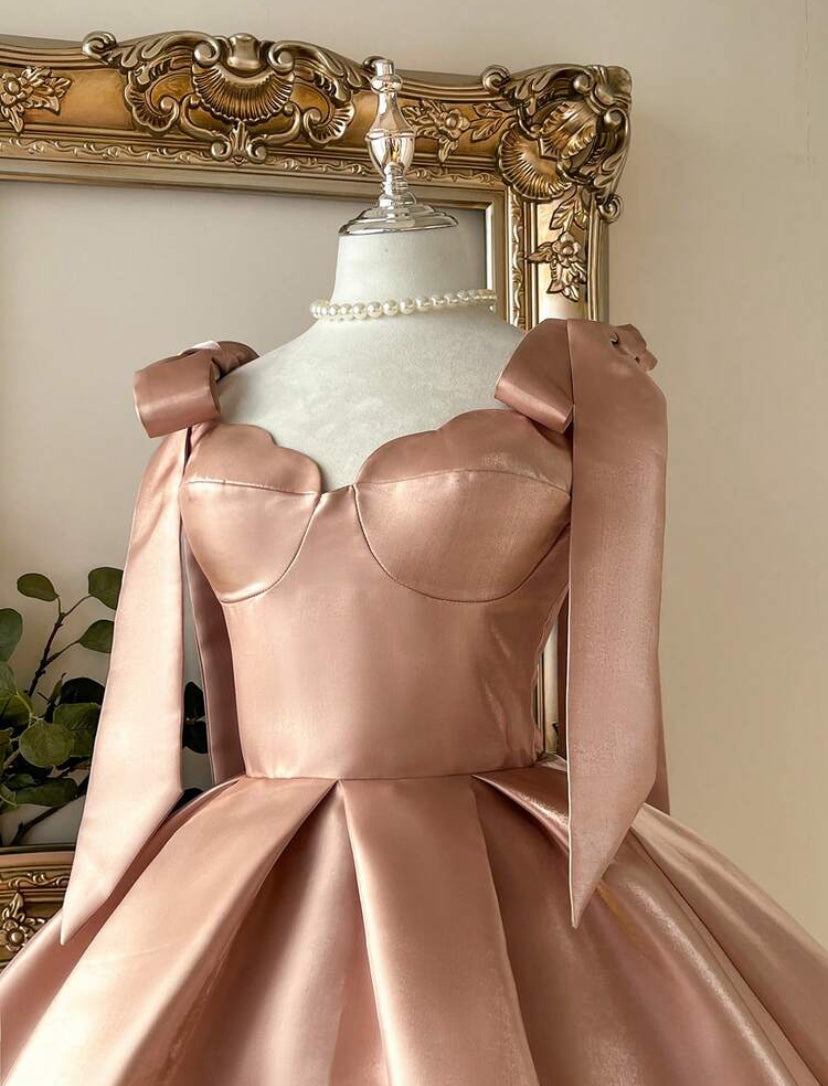 VESTIDO CORTO DE CÓCTEL