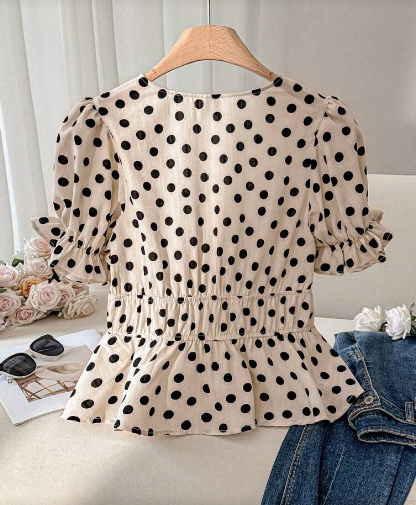 Blusa con volantes talla grande F26YB08