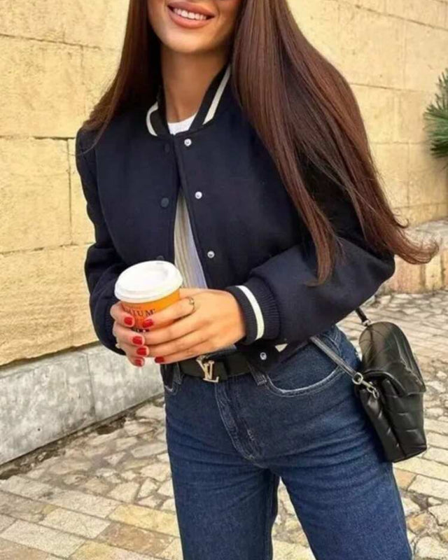 Chaqueta con bloque de color E25MH04