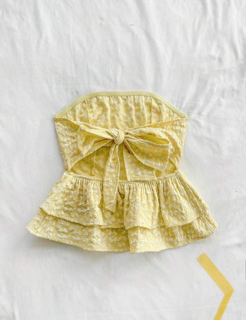 Blusa amarilla casual de verano A25PW05